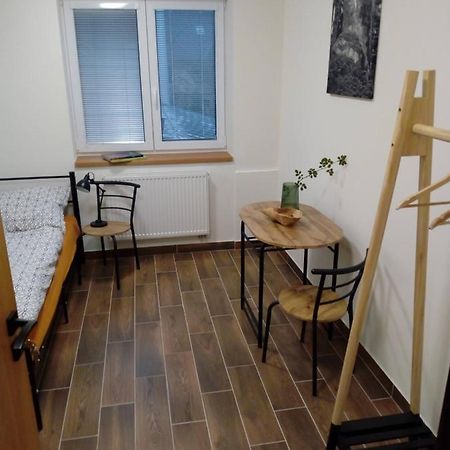 Penzion Maco Buchlovice Bagian luar foto